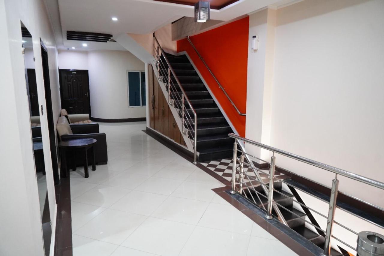 Midtown Hotel Rawalpindi Exterior foto