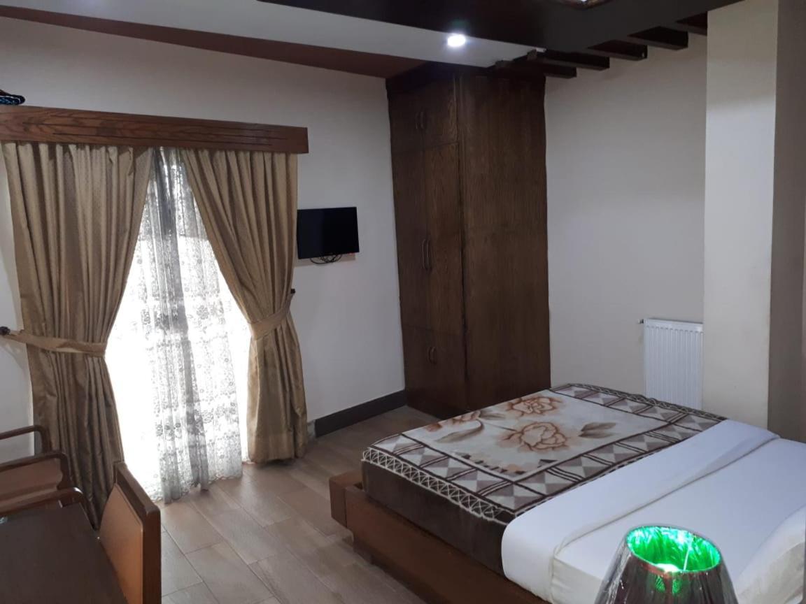 Midtown Hotel Rawalpindi Exterior foto